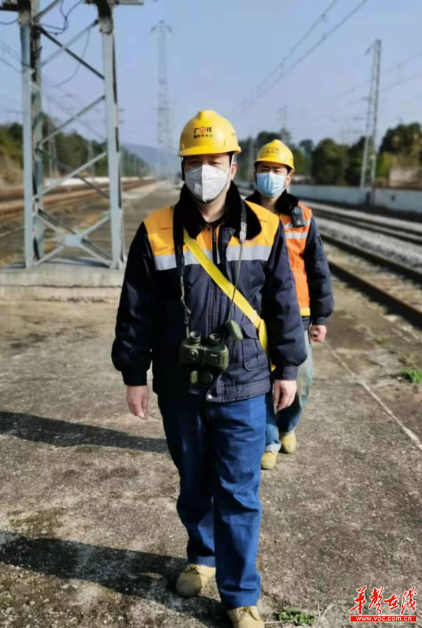 铁路电力线路工周明：站好最后一班岗