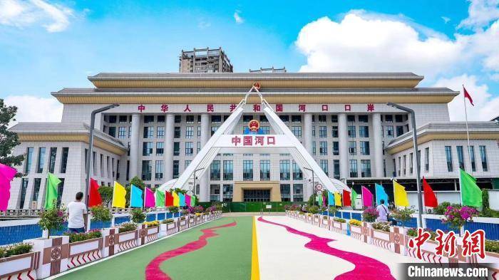 全球连线｜跨境旅游持续火热！中越边境河口口岸出入境人数超400万人次