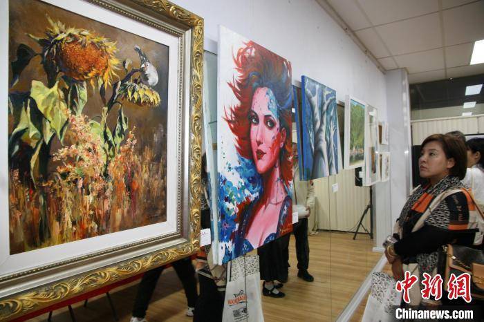 澳大利亚画院在悉尼举办《中西绘画作品邀请展》