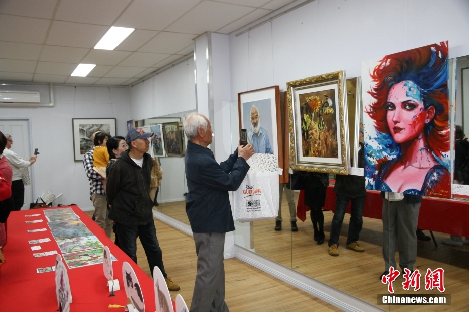 澳大利亚画院在悉尼举办《中西绘画作品邀请展》