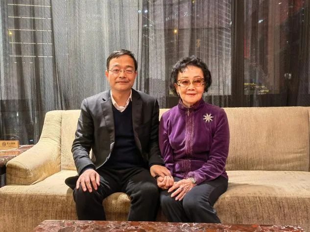 知名侨领张素久：不只是名将之女