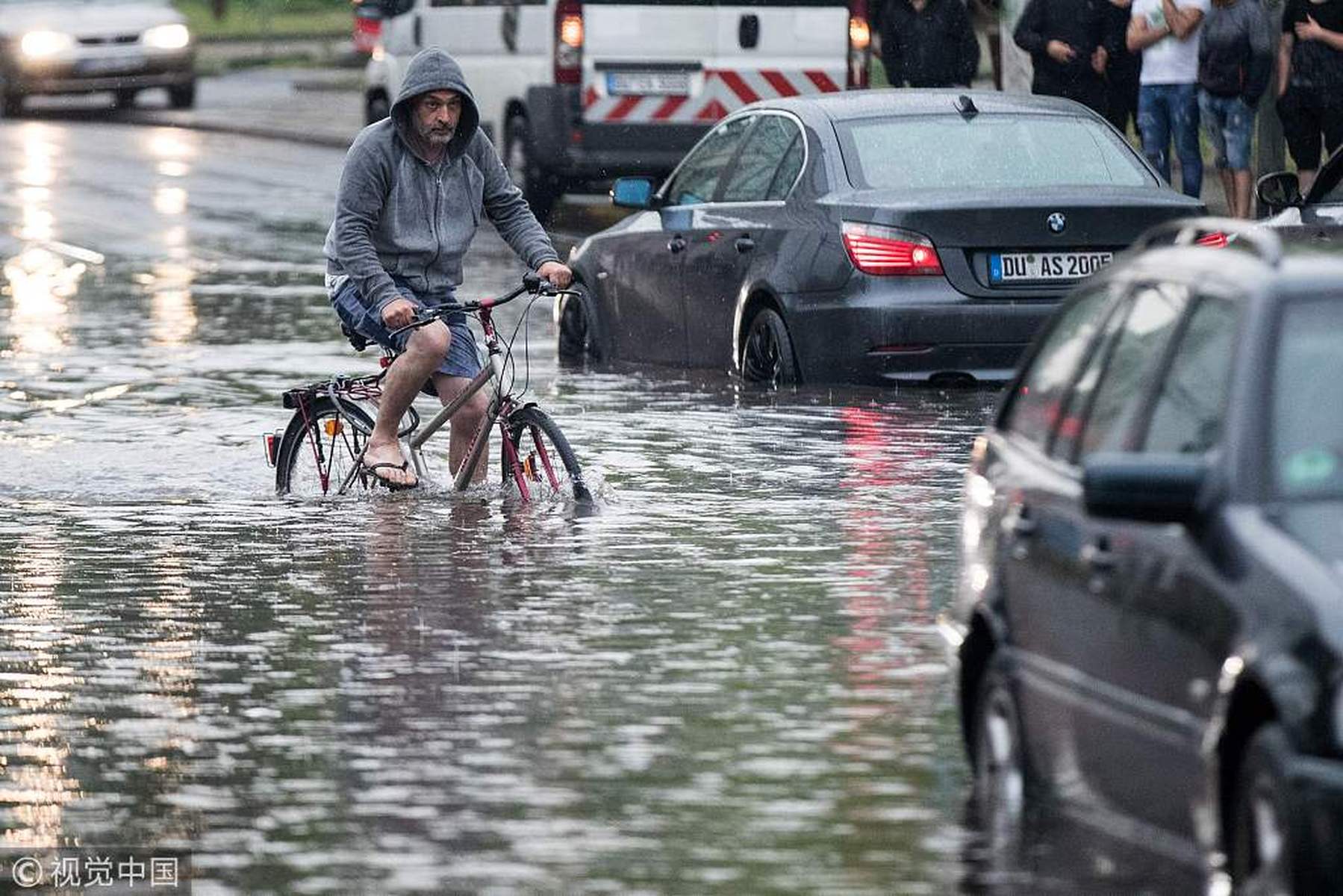驻德国使馆提醒中国公民注意防范暴雨天气
