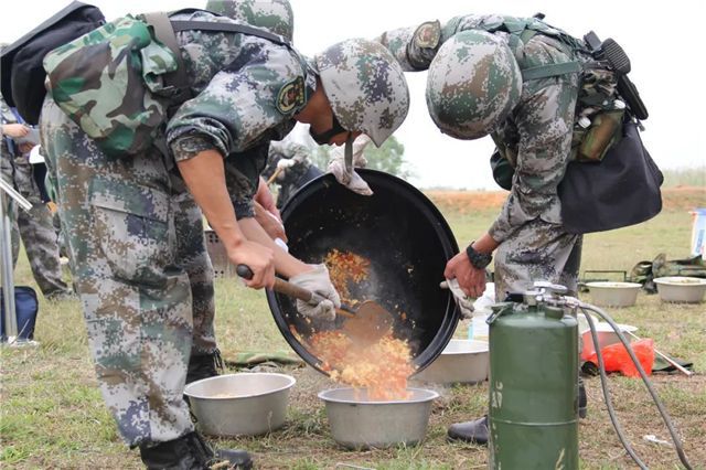 炊事兵也能大有作为！军旅人生有很多可能