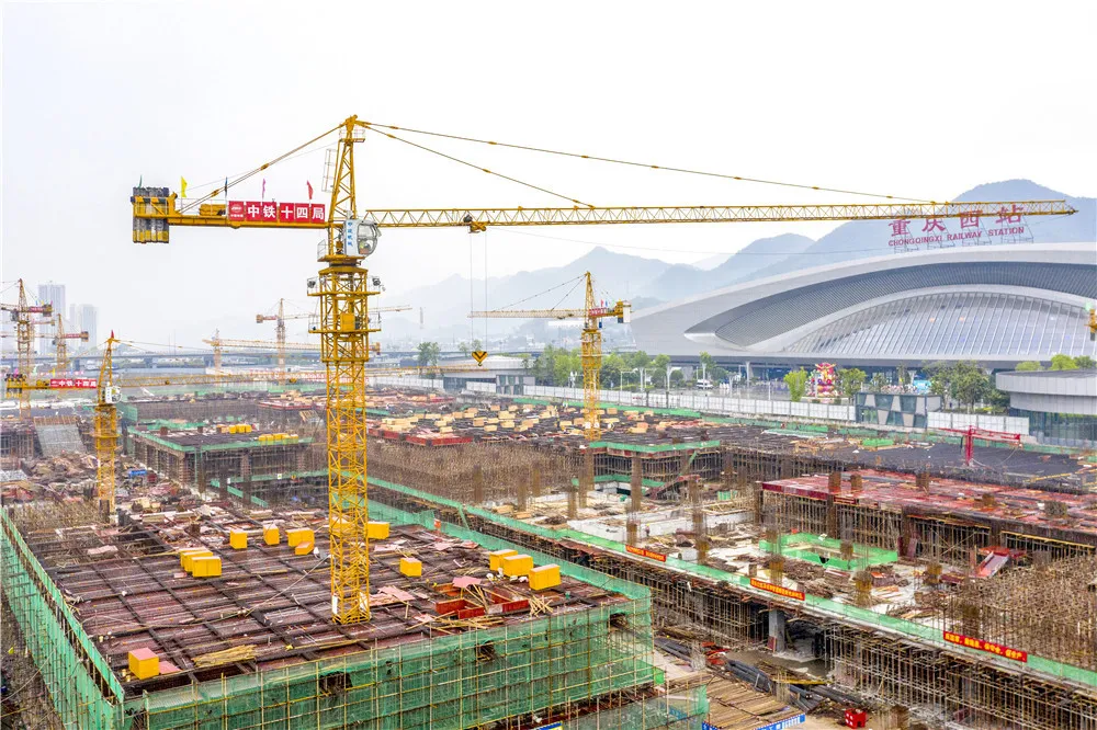 西部地区最大高铁枢纽站建设正酣