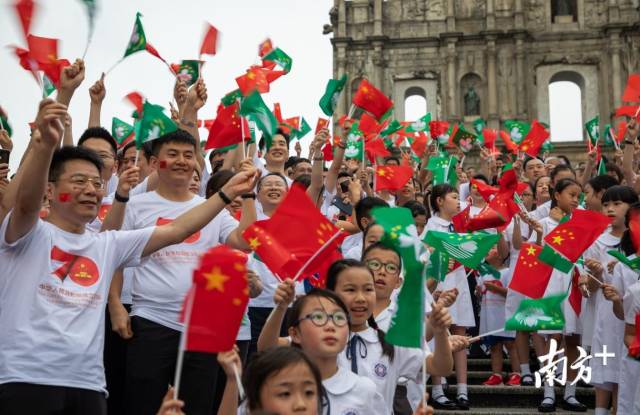 澳门各界同唱《歌唱祖国》 共祝祖国繁荣昌盛