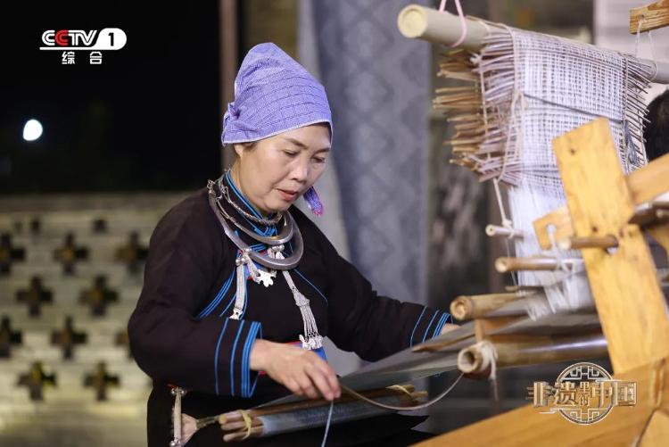 用中国非遗，展现冠军姑娘的力与美！