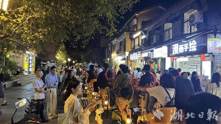 国庆假期武汉文化味满满 尽显城市魅力