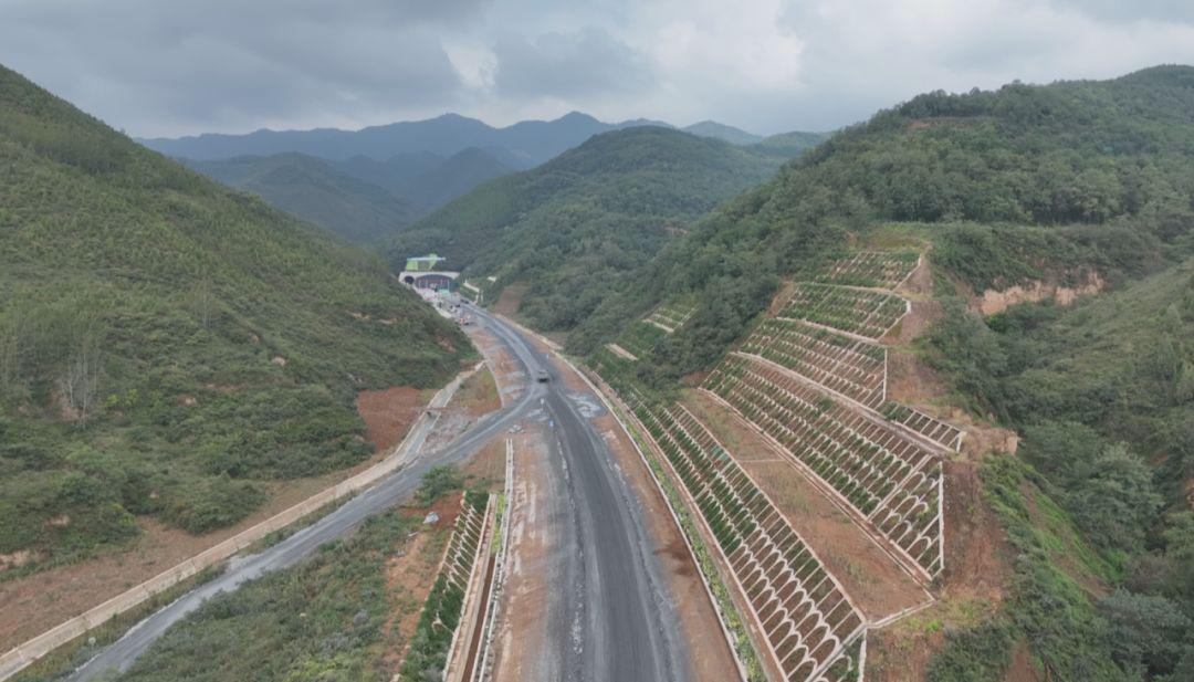 麟法高速公路全面贯通启用便利再升级为区域发展注入新动力