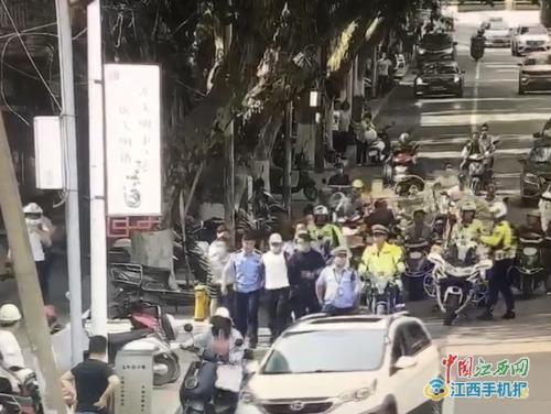江西景德镇一家三口遭撞身亡疑似肇事者情绪失控引发警察调查