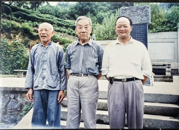 跨越语言的桥梁探寻法语外教在中国的深厚情谊与文化传承