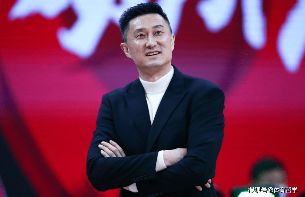 杜锋坦言三连客开局考验巨大 面对挑战球队需高度专注和团结奋斗
