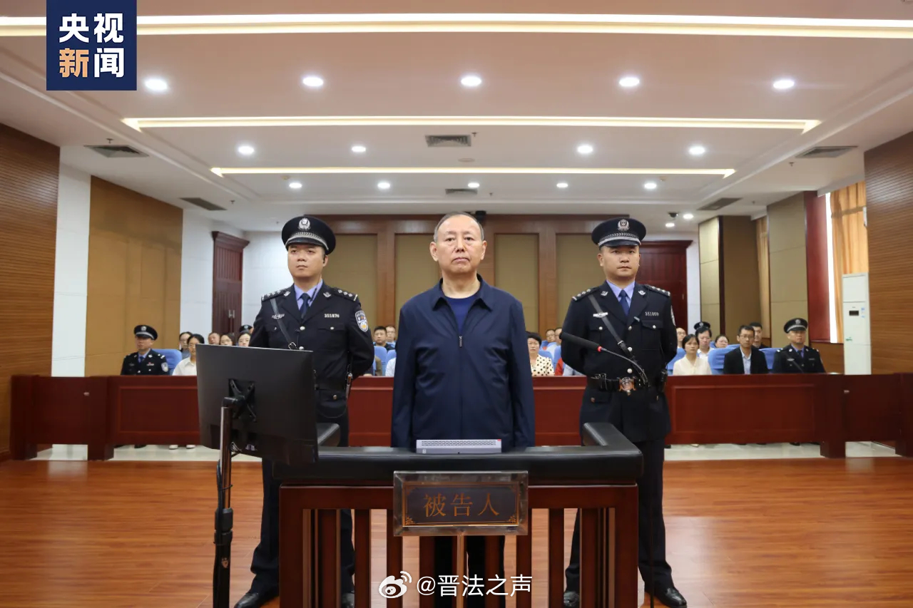 原应急管理部消防救援局副局长张福生因贪腐一审被判刑十三年引发广泛关注