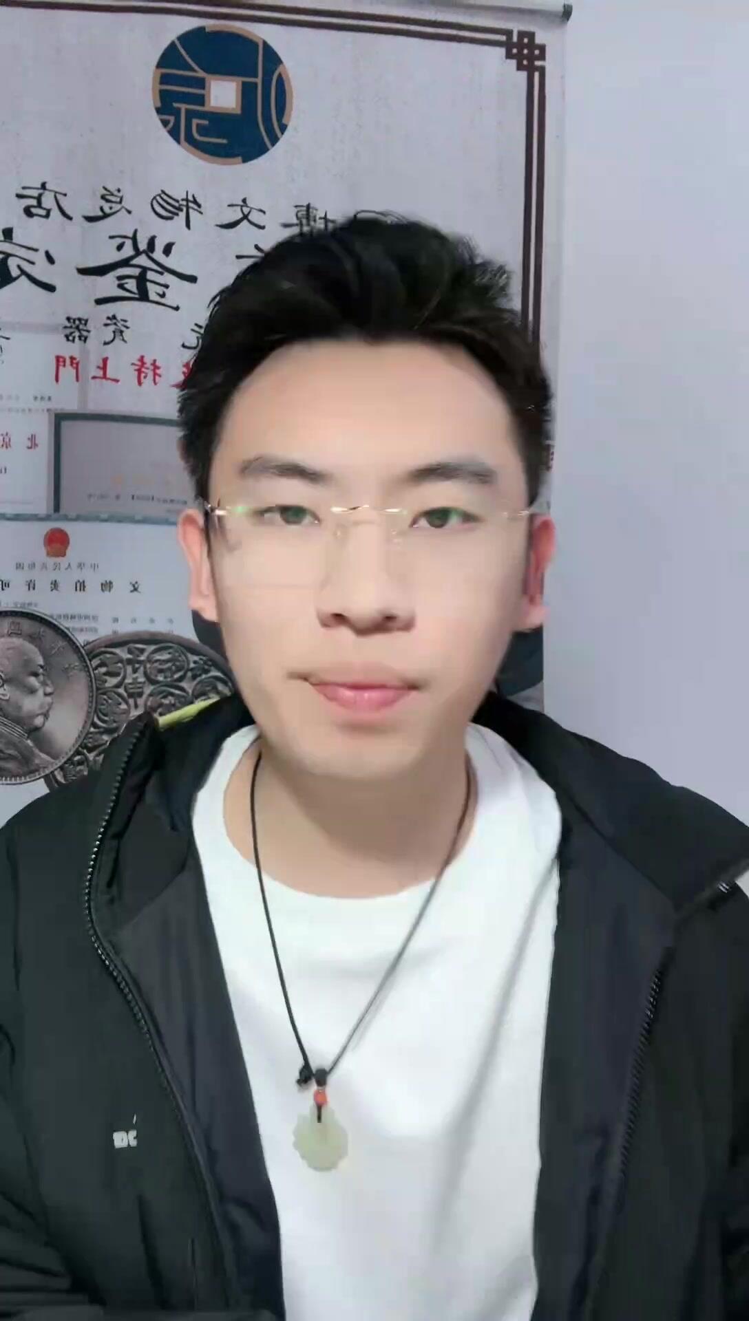 半年新增近千万粉丝的网红听泉鉴宝宣布暂停直播背后的原因分析与未来展望