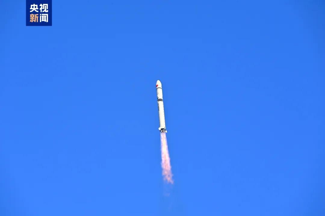 我国成功回收首颗可重复使用返回式技术试验卫星标志航天技术新突破