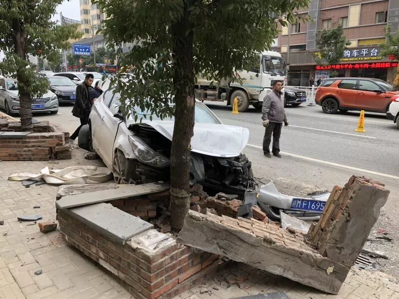 景德镇车祸引发热议 家属揭露对方曾试图通过金钱私下解决纠纷