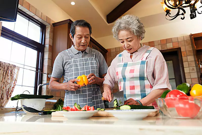 重阳佳节关心长辈健康 饮食搭配助力老年人延年益寿秘诀解析