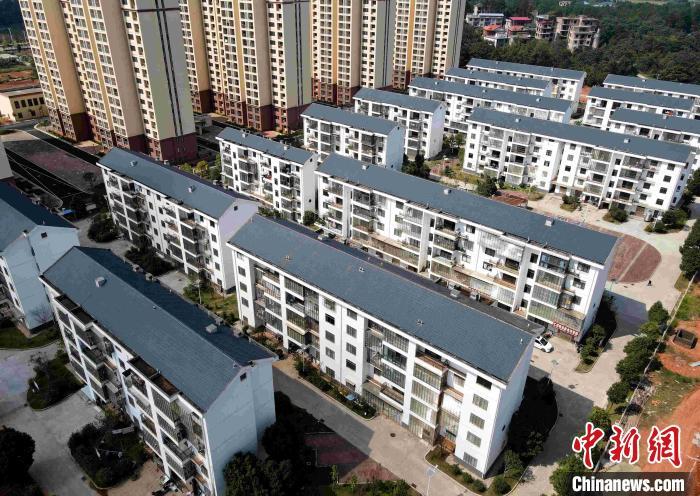 湖南蓝山推动易地搬迁瑶民实现就业梦想助力生活更美好