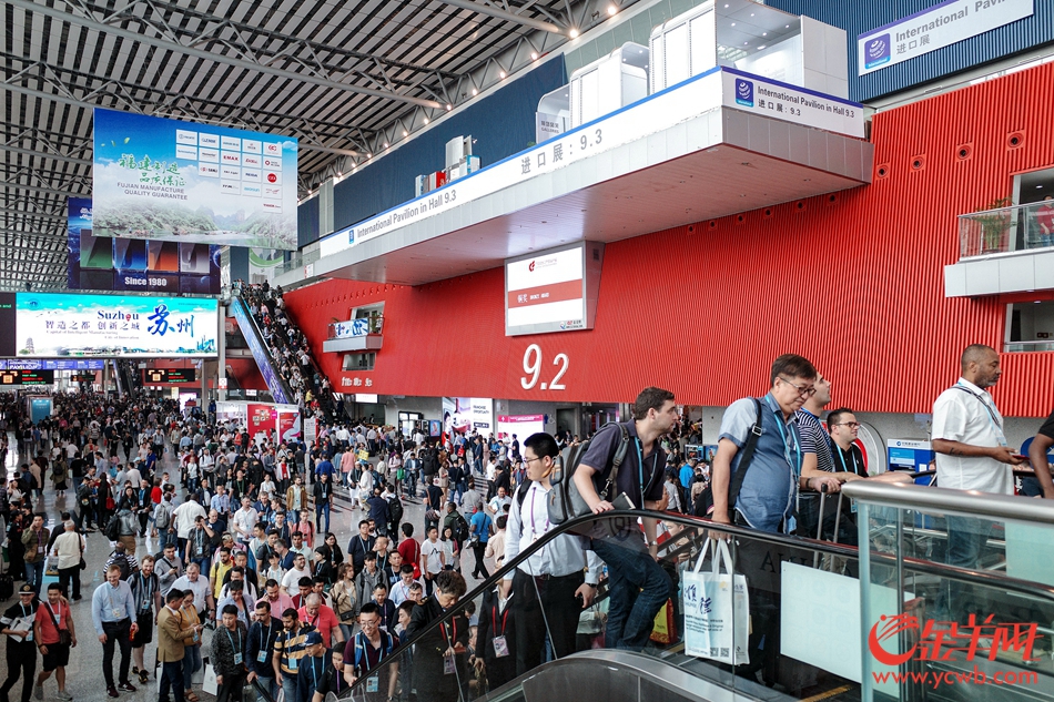 全球各地买家热情涌入第136届广交会开启采购新篇章