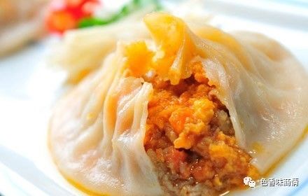 秋天的美味盛宴来啦夏叔带你品尝首款蟹黄汤包的独特魅力！