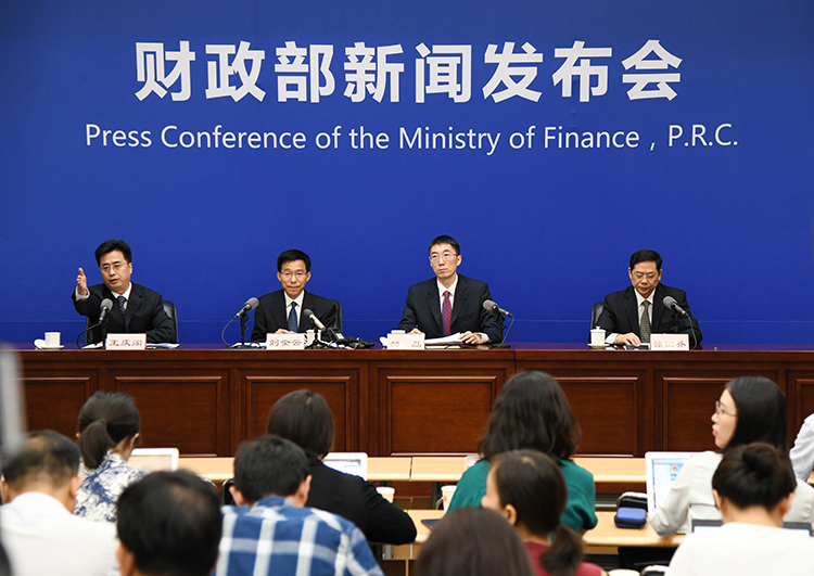 财政部发布会解读地方债新限额揭示1.5万亿资金潜力棚改工具回归促发展新机遇