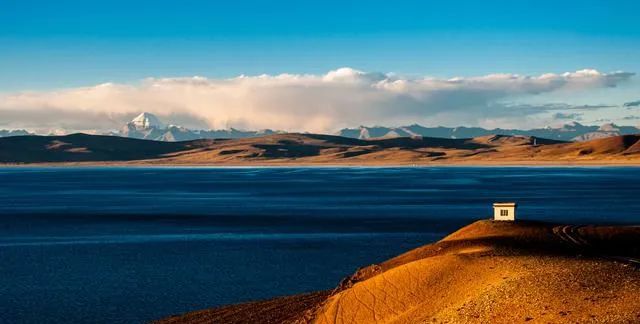 探索神秘的中国禁区之旅我深入世界中心的拉昂措神山秘境