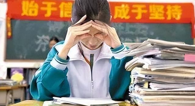 大四学生失联近半年 家属透露其学业压力巨大致挂科八门引发关注