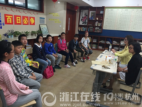 昨天杭州很多学校有冠军到访 孩子们激动坏了